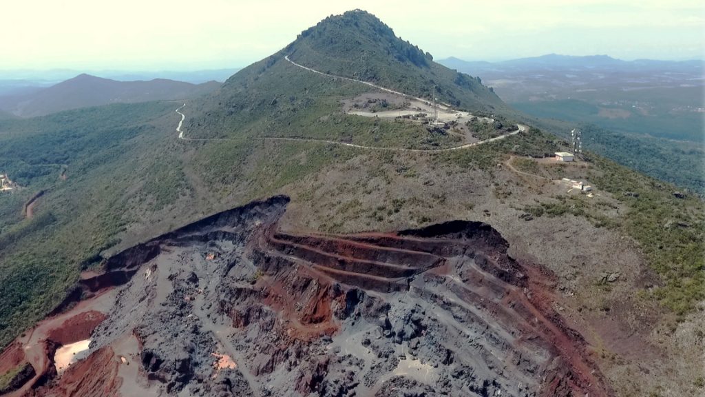 Salve a Serra da Piedade!