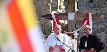 9º aniversário de pontifício do Papa Francisco, o Papa do diálogo no caminho da evangelização