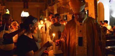 Celebrações do Sábado de Aleluia e Domingo de Páscoa presididas por dom Walmor