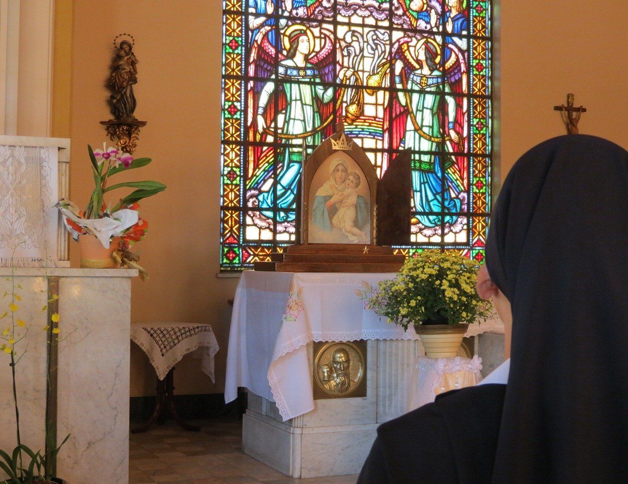 Imagem da Mãe Peregrina de Schoenstatt visita paróquias da Arquidiocese de Belo Horizonte