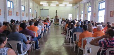 Tenda Cristo Rei: comunidades de fé e movimentos celebram o Domingo da Misericórdia