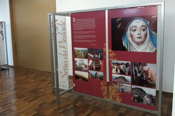 Exposição sobre os 250 anos de peregrinação ao Santuário Nossa Senhora da Piedade é apresentada na PUC Minas