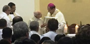 Padre Raimundo Nonato Costa recebe título de monsenhor