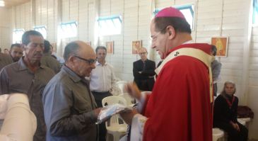 Dom Walmor celebra a Eucaristia com trabalhadores da Catedral Cristo Rei