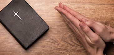 Pai-Nosso: ouça a oração conduzida pelo arcebispo dom Walmor, em comunhão com o Papa Francisco