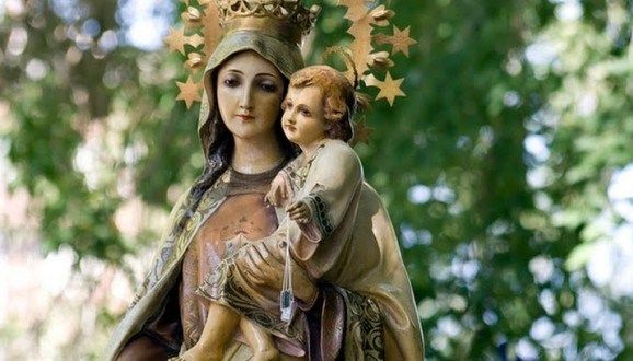 Fiéis celebram a Festa de Nossa Senhora do Carmo – de 7 a 16 de julho