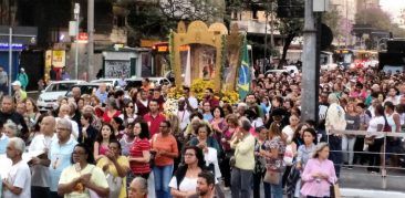 Festa de Nossa Senhora da Boa Viagem – Padroeira de Belo Horizonte: milhares de fiéis participam de procissão e Missa