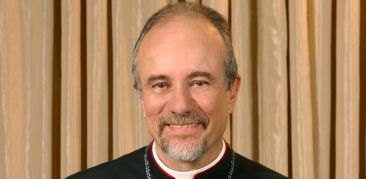 Saudações a dom Aloísio Pena Vitral nomeado bispo da Diocese de Sete Lagoas