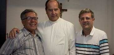 Dom Walmor recebe representantes da Rede Excelsior, de Salvador, na Rede Catedral de Comunicação