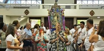 Devotos de irmã Benigna participam de Missas e visitam lar de idosos