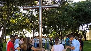[Artigo]A comunidade eclesial e a catequese na Iniciação à vida Cristã-Neuza Silveira (Catequista)