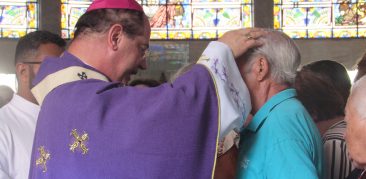 Dom Walmor celebra Missa com enfermos e idosos no Santuário São Judas Tadeu