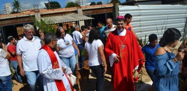 Dom Edson Oriolo preside celebrações de Domingo de Ramos em Lagoa Santa