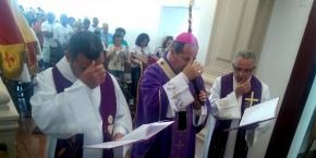 Santuário Basílica da Piedade: fiéis dedicam orações às mulheres vítimas de violência