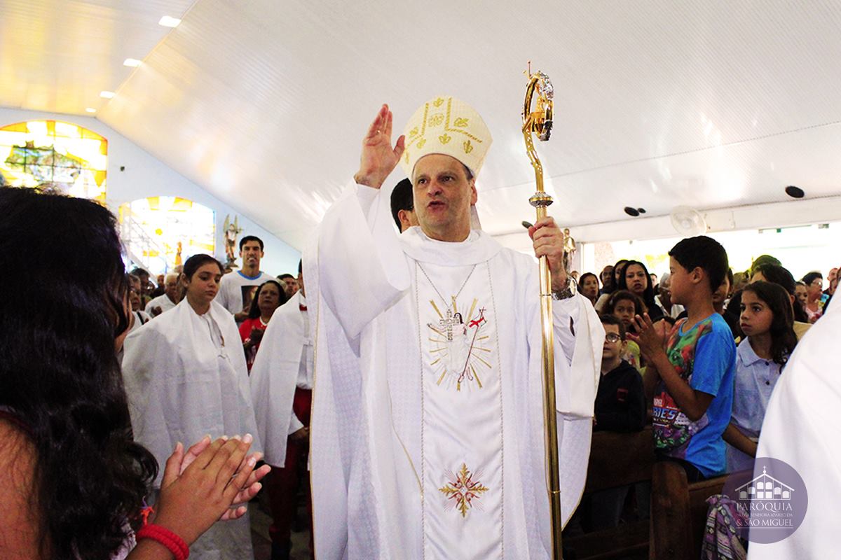 Dom Otacílio preside Santa Missa de Páscoa em Ibirité