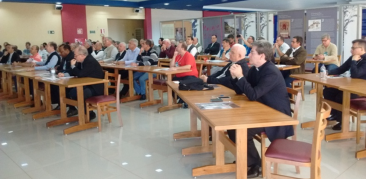 Dom Vicente profere palestra na Assembleia Anual do Conser Leste 2