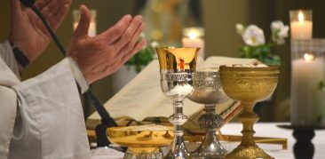 [Artigo] Ação Ritual: Perceber e mover-se em Cristo – Padre Márcio Pimentel, Secretariado Arquidiocesano de Liturgia de BH