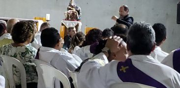 Catedral Cristo Rei: Dom Walmor se reúne com seminaristas e diáconos da Arquidiocese de Belo Horizonte