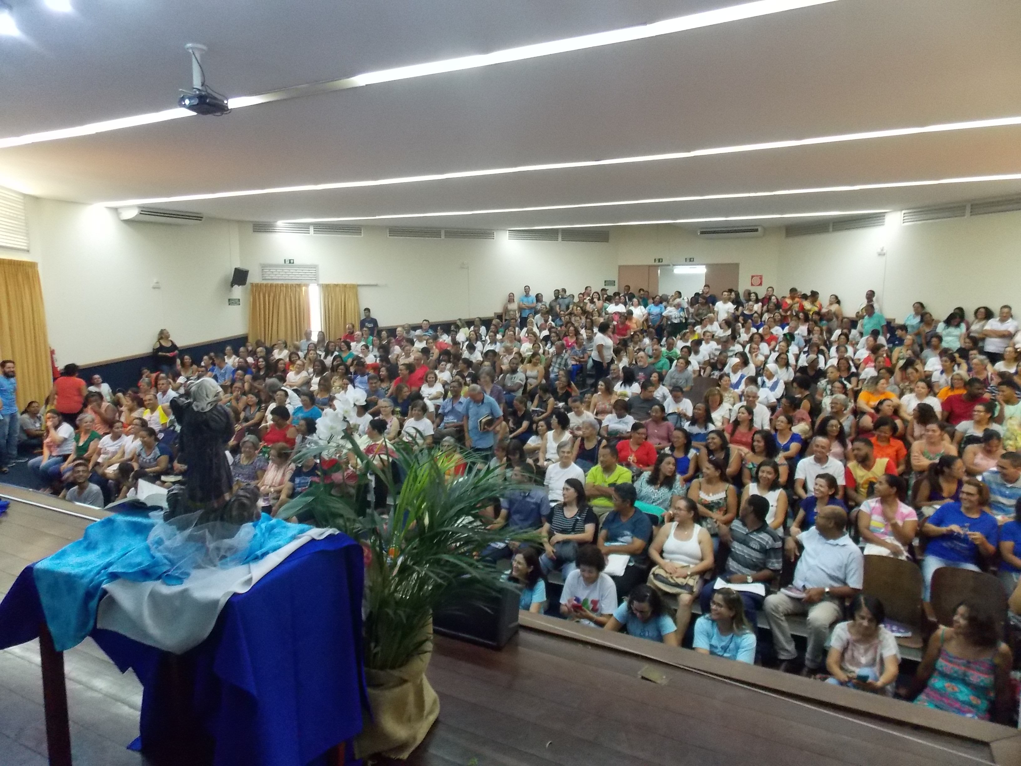 Encontro de Formação para Evangelizadores da Região Episcopal Nossa Senhora da Conceição reúne mais de 500 participantes