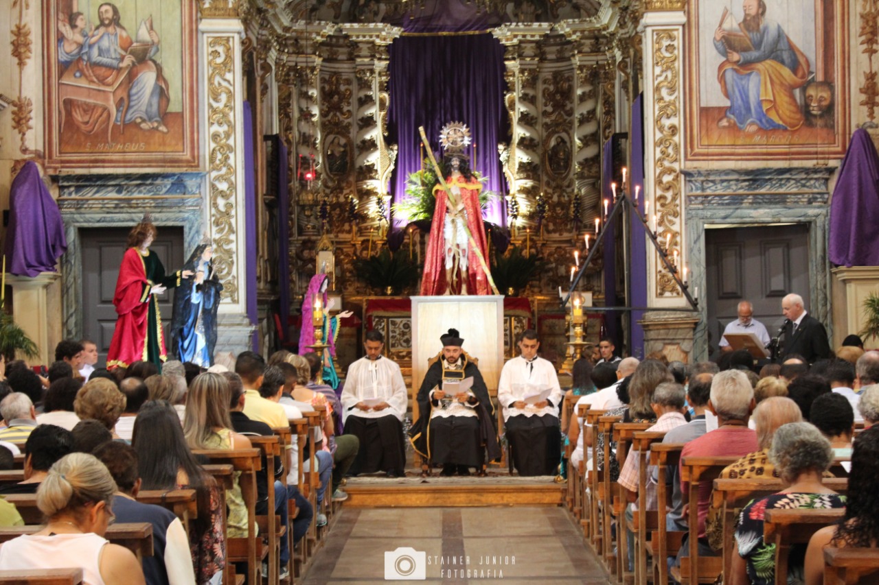 Santuário Santa Luzia celebra Solene Ofício das Trevas