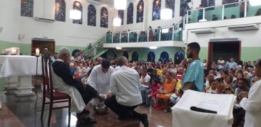 Dom Edson celebra Missa de Páscoa em Confins