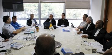 Bispos da Arquidiocese de Belo Horizonte participam de Encontro da Comissão Episcopal de Pastoral da CNBB Leste 2
