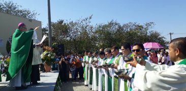 Galeria de fotos: Missa da Esperança reúne centenas de fiéis