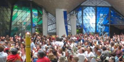 15/09-Paróquia Nossa Senhora de Fátima celebra entronização da imagem de Nossa Senhora da Piedade-Padroeira de Minas Gerais