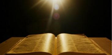 [Artigo] Palavra de Deus: gérmen da comunicação e luz para o caminho – Neuza Silveira, Secretariado Arquidiocesano Bíblico-Catequético de Belo Horizonte
