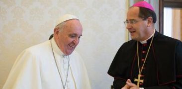Dom Walmor partilha com fiéis encontro com Papa Francisco no Vaticano