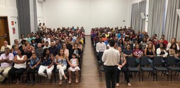 Convivium Emaús recebe familiares de seminaristas para encontro de partilha