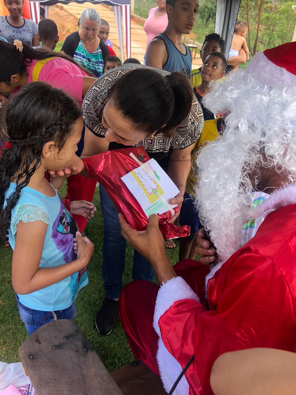 Natal Solidário: comunidades da Paróquia Nossa Senhora da Saúde organizam momento de partilha dedicado aos mais pobres