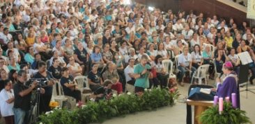 Dom Walmor preside Missa na Festa do Batismo do Senhor na Catedral Cristo Rei – 12 de janeiro