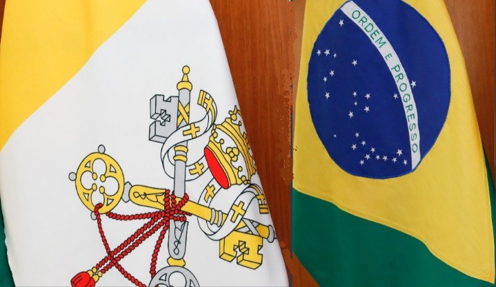 Núncio no Brasil, dom Giambattista Diquattro, apresenta suas credenciais