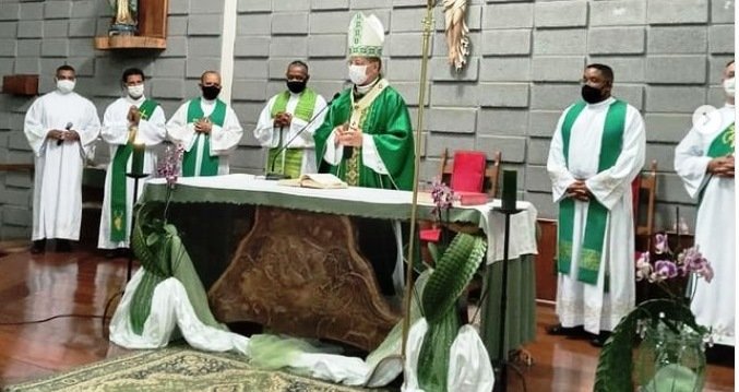 Arcebispo preside Celebração e acolhida ao padre Ronaldo na Paróquia Nossa Senhora das Graças (Lagoa Santa)