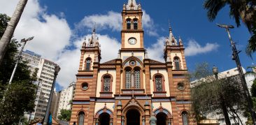 Igreja São José é elevada a Santuário Arquidiocesano durante Missa presidida por dom Walmor