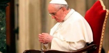Papa Francisco começa oração diária do Terço, no mês de maio,  dedicada ao fim da pandemia