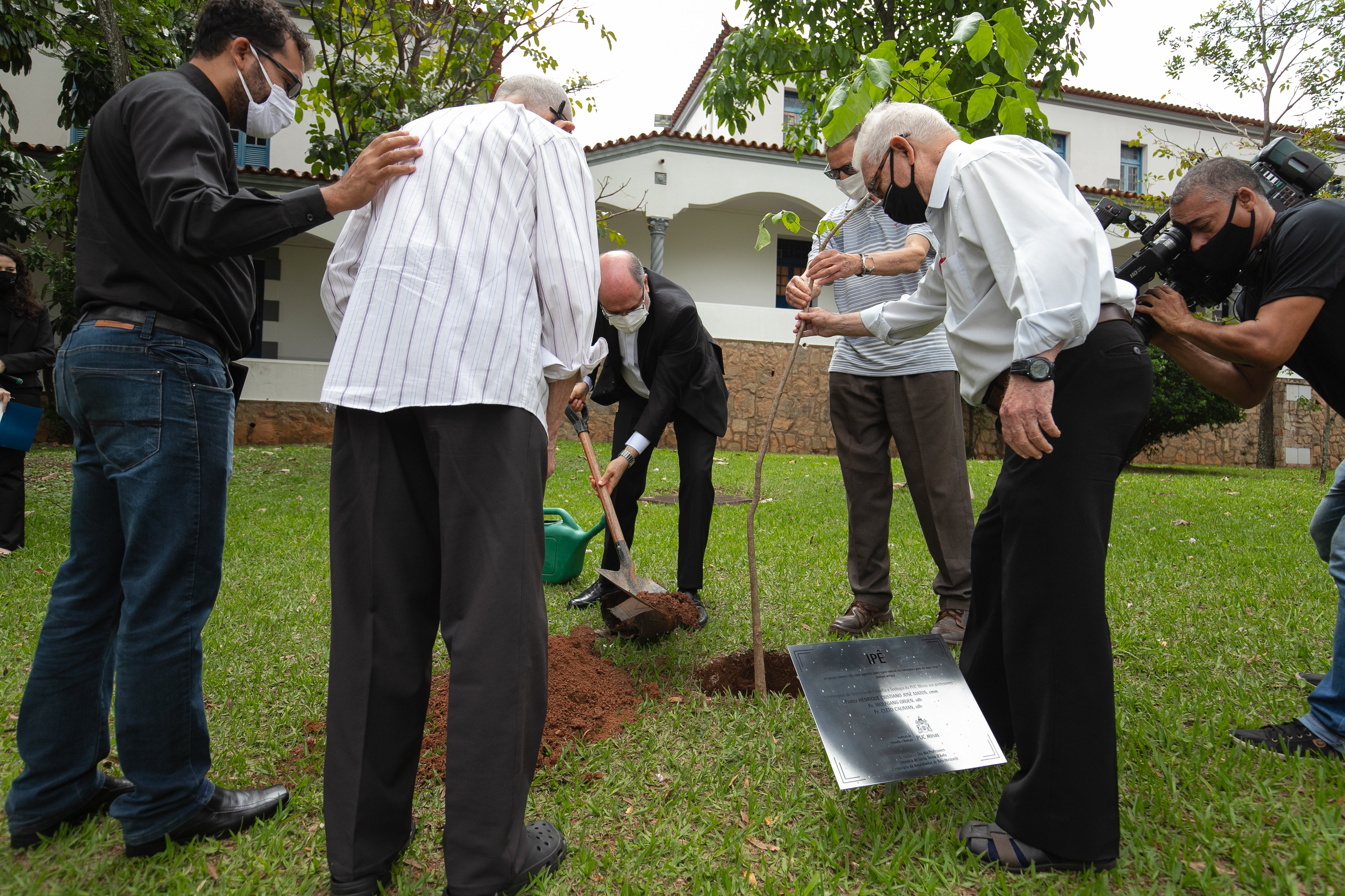 Frater Henrique, padre Gruen e padre Cleto Caliman: docentes de destacada trajetória são homenageados pela PUC Minas