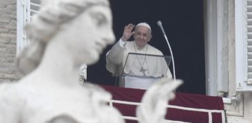 Papa Francisco agradece aos salesianos: “Fazem tanto bem à Igreja”