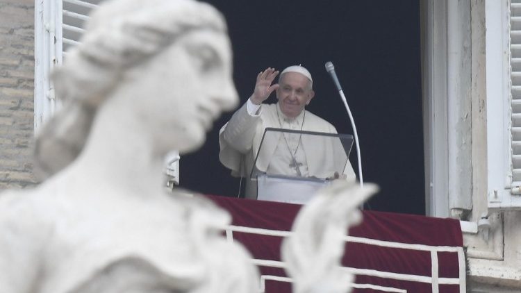 Papa Francisco agradece aos salesianos: “Fazem tanto bem à Igreja”