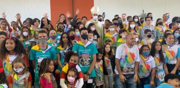 Crianças celebram a 10ª Jornada Nacional da Infância e da Adolescência Missionária na Catedral Cristo Rei