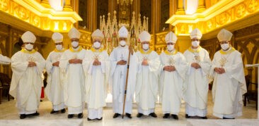 Dom Geovane celebra 25 anos de ordenação presbiteral no Santuário Arquidiocesano da SS. Eucaristia