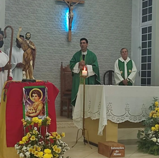 Dom Júlio César preside Oração da Novena em preparação para a Festa de São João Batista