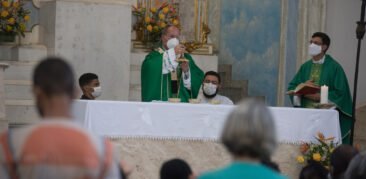 Missa no Santuário N.S. da Conceição dos Pobres celebra 70 anos da Providens