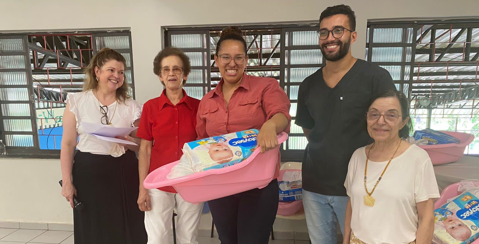 Paróquia N.S. de Fátima promove trabalho social com gestantes