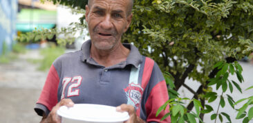 Dai-lhes vós mesmos de comer: ação contra a fome da Catedral Cristo Rei chega agora ao bairro Primeiro de Maio