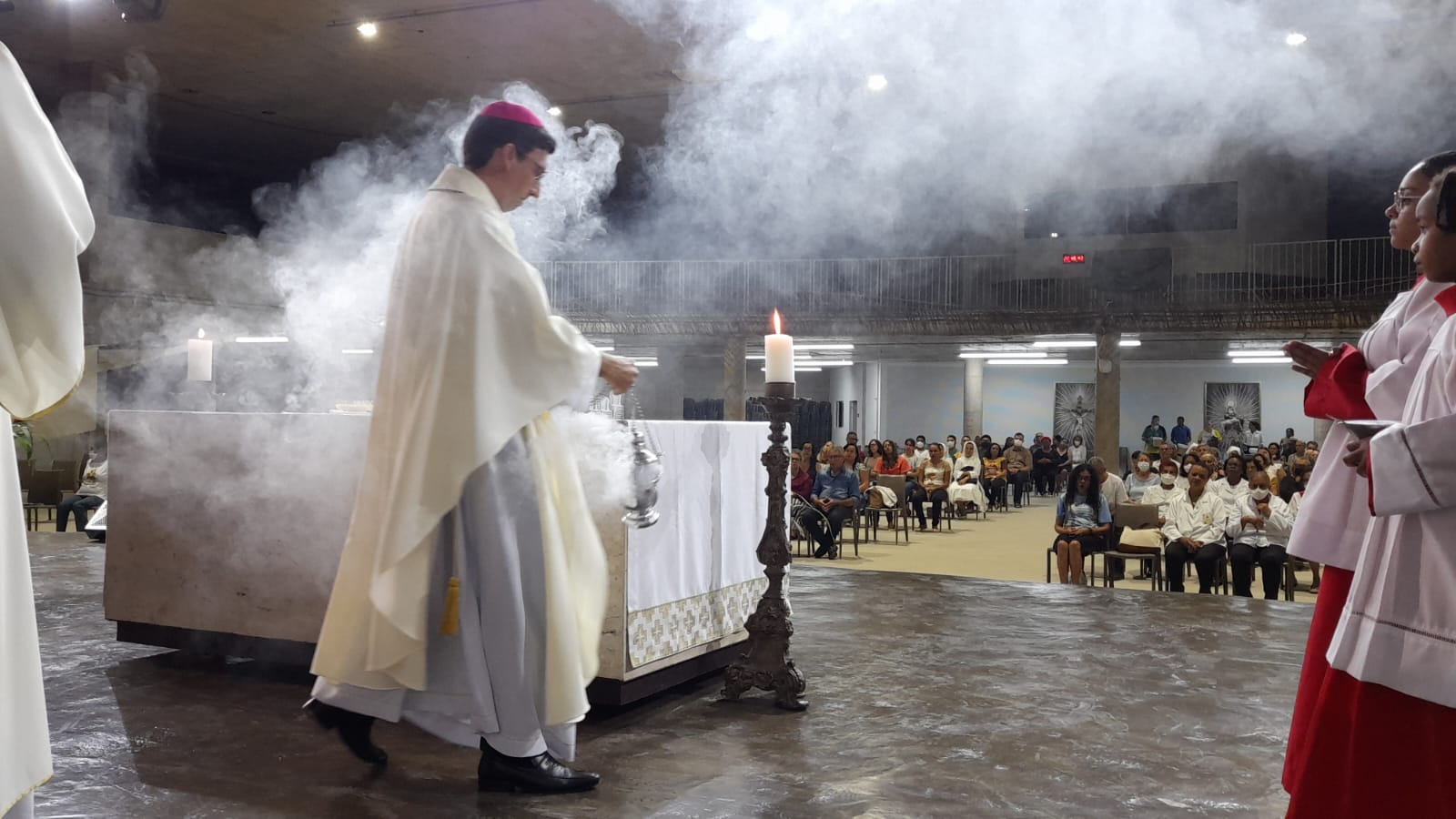 2º Dia do Tríduo da Festa de Cristo Rei: Dom Júlio Cesar preside Missa Solene