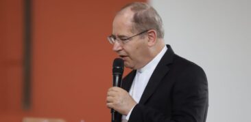 Dom Walmor se reúne com Provinciais Religiosos