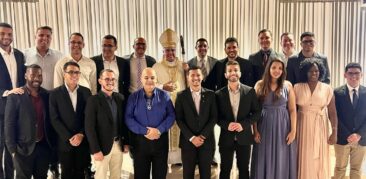 Seminário Arquidiocesano Coração Eucarístico de Jesus celebra formatura de seminaristas na PUC Minas