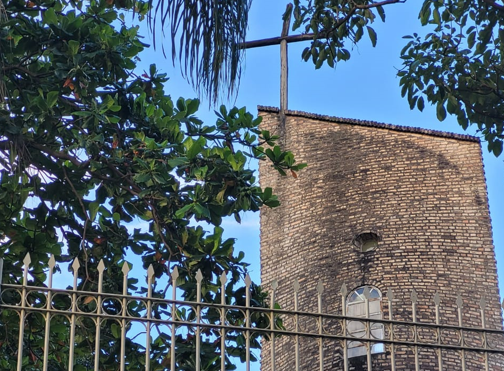 Torre da Paróquia São Dimas (Barreiro) vira galeria de arte e memorial
